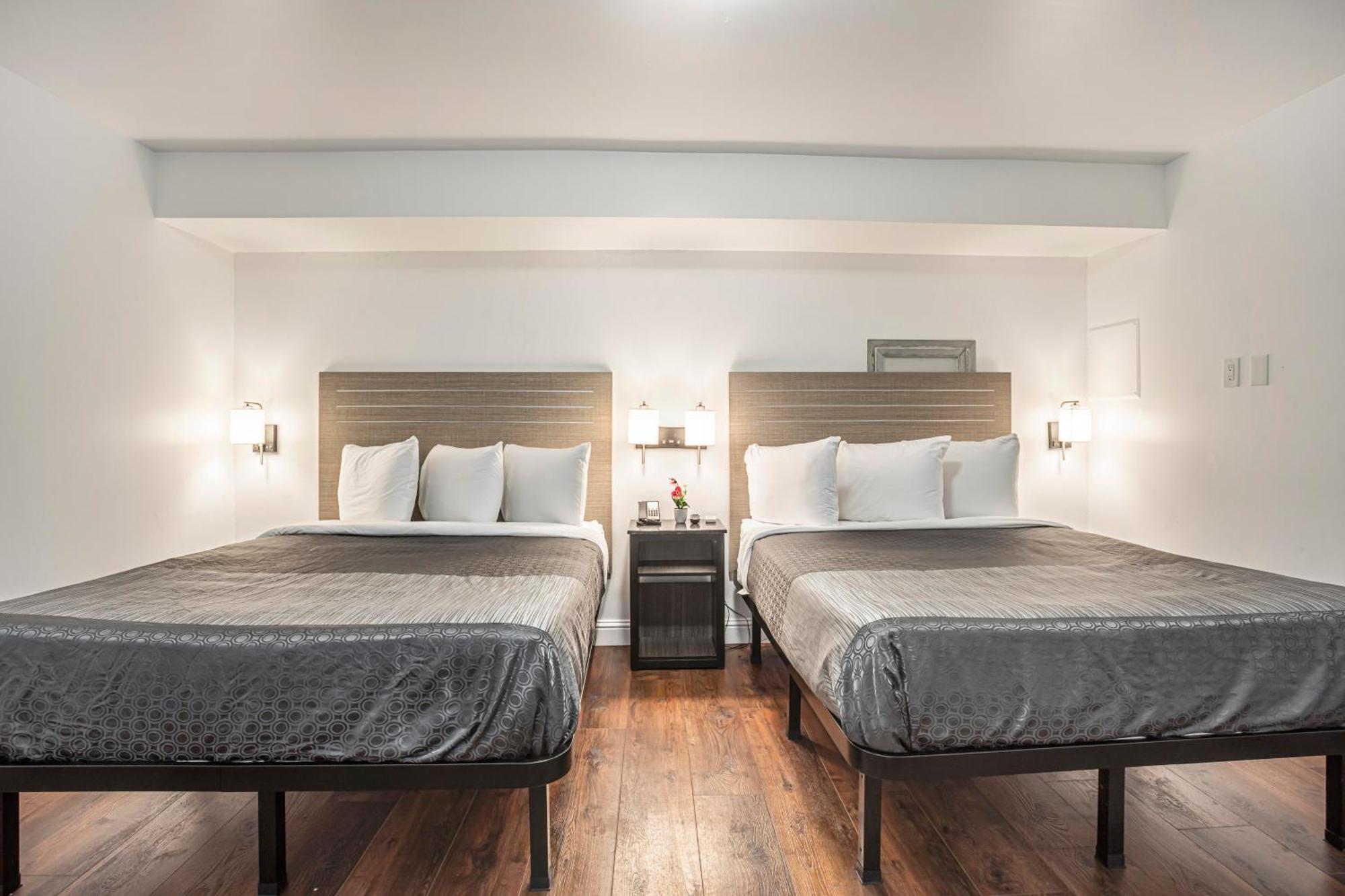 The Greens Hotel On Del Paso サクラメント エクステリア 写真